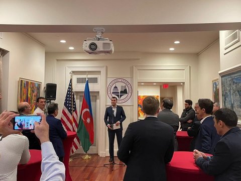 ABŞ-da iş adamlarının görüşü