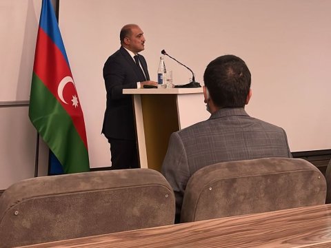 Tələbələrə kreditlə bağlı möhlət veriləcək?