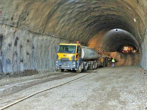 Kəlbəcərə gedən YOL - Murovdağ tunelində qazma davam etdirilir