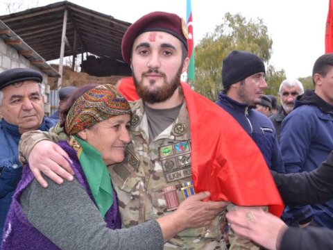 “YAŞAT” Fondu ağır yaralanmış qazini müalicə etdirdi