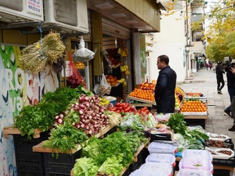 Küçə ticarəti ilə məşğul olanlar cərimələnir - FOTOLAR