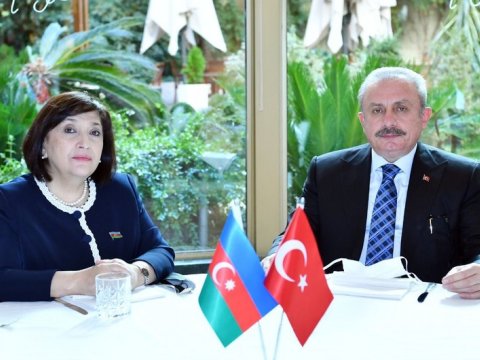 Sahibə Qafarova və Mustafa Şəntop arasında GÖRÜŞ