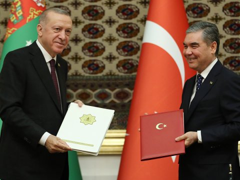 Türkiyə ilə Türkmənistan arasında 8 müqavilə İMZALANDI