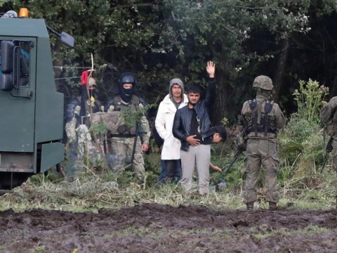 6 gürcü Polşa sərhədində saxlanıldı