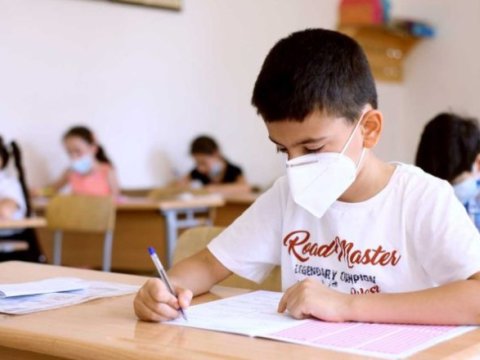 COVID-19-a yoluxmuş şagirdlərin SAYI