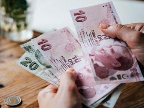 Lirə yenidən UCUZLAŞDI