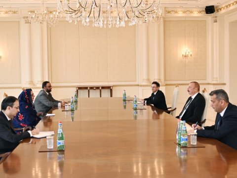 Prezident pakistanlı naziri qəbul etdi