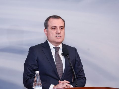 Ceyhun Bayramov İsveçə getdi