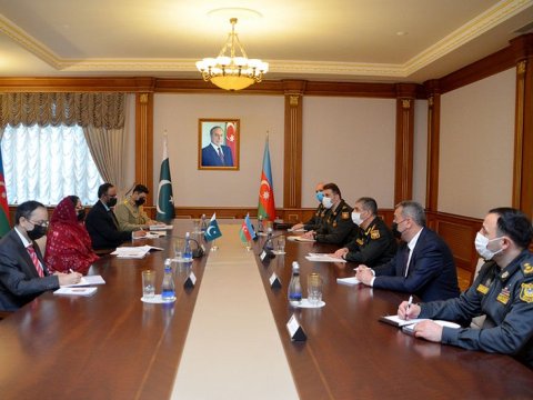 Zakir Həsənov pakistanlı nazirlə görüşüb