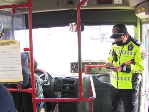 Avtobusda 40 nəfərə cərimə - VİDEO