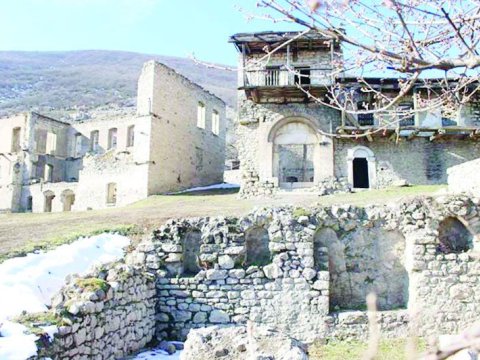 Ermənilərin Qarabağda dağıtdığı ABİDƏLƏR