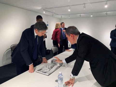 Ceyhun Bayramov ABŞ Dövlət katibi ilə sərhədi MÜZAKİRƏ ETDİ