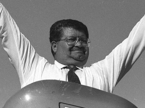 Bakının məşhur qonaqları: Turqut Özalı Azərbaycana gətirən SƏBƏB - FOTOLAR 