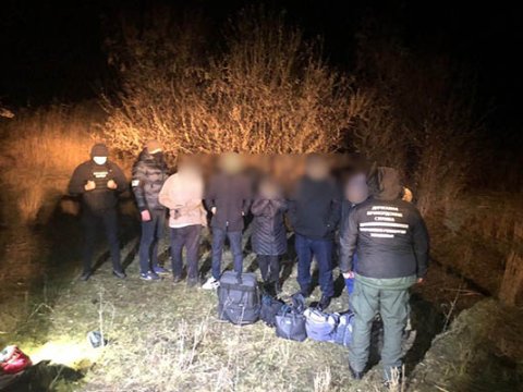 Ukrayna-Rusiya sərhədini qanunsuz keçmək istəyən azərbaycanlılar SAXLANILDI