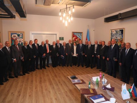 Ağsaqqalar erkən nikah və boşanmaları müzakirə etdi - FOTOLAR