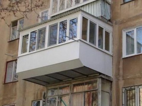 5-ci mərtəbədən yıxıldı - SAĞ QALDI