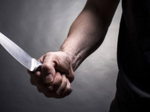 Tovuzda iki qardaş bıçaqlandı - Biri öldü