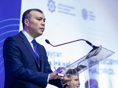 Qadınlarla kişilərin əmək haqqında fərq var - NAZİR