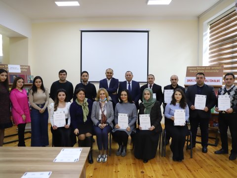 Tələbə və müəllimlər üçün təlim keçirildi