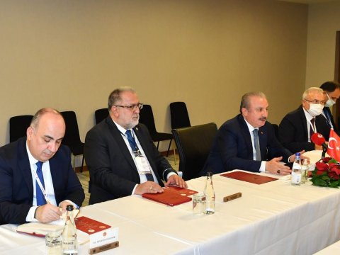 Azərbaycan və Türkiyə parlament sədrləri GÖRÜŞDÜ