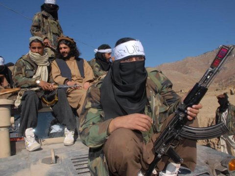 “Pakistan Taliban”ı atəşkəsi dayandırıb