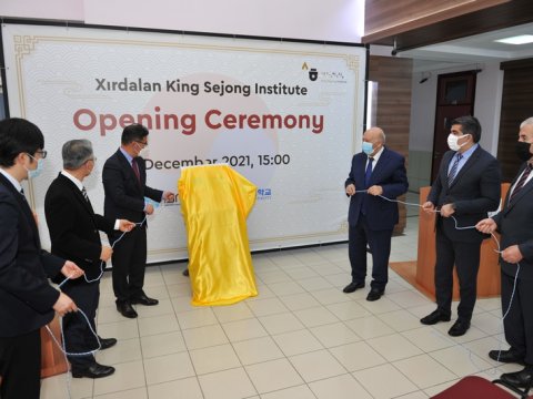Xırdalanda yeni institut açıldı