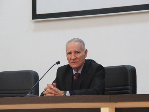 Koronavirusa yoluxan diktor başqa xəstəxanaya köçürüldü