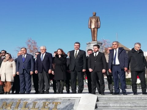 Ankaranın Heydər Əliyev parkında anım mərasimi