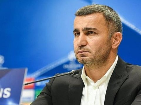 Qurban Qurbanov “ilin məşqçisi” seçildi