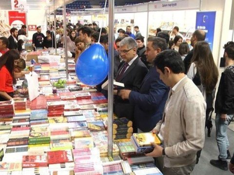 Bakıda kitab sərgisi KEÇİRİLƏCƏK