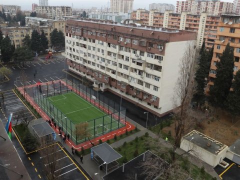 Bakıda növbəti abad həyət istifadəyə verilib - FOTO