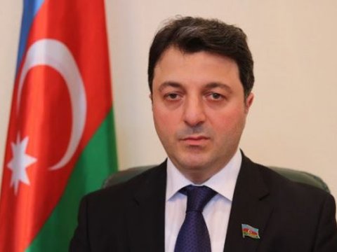 Tural Gəncəliyev xankəndlilərin məktəb problemindən DANIŞDI