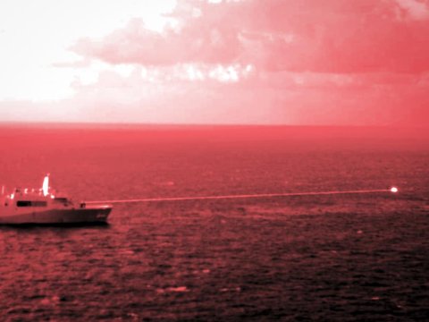 ABŞ lazer silahları sınaqdan keçirdi