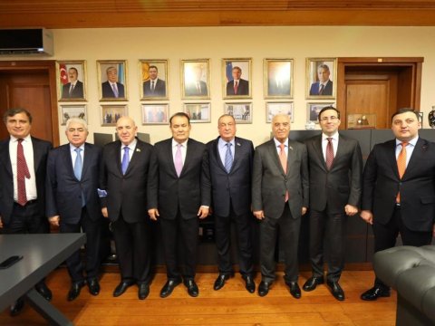 Ağsaqallar Şurasının Türkiyədə görüşləri davam edir