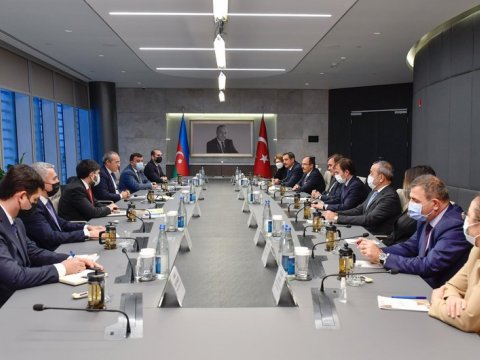 Azərbaycan və Türkiyə arasında əczaçılıqla bağlı memorandum