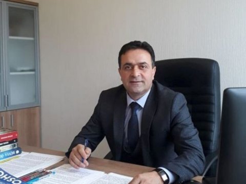 Vəkil Rasim Quliyevə bəraət istədi