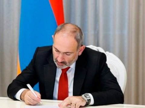 Ermənistanda prezident üsul-idarəsi geri qaytarılır