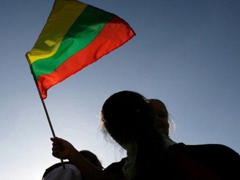 Litva Ukraynaya silah satmağa hazırdır