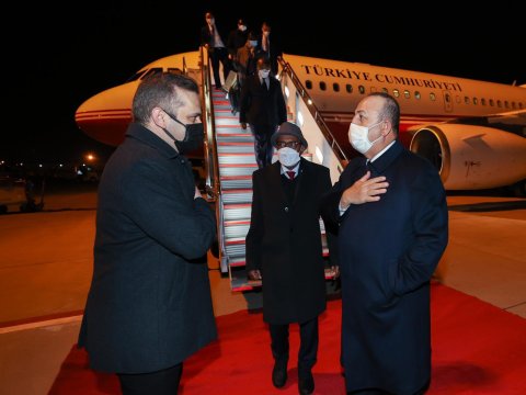 Çavuşoğlu da Pakistana getdi