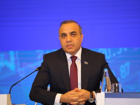 Azay Quliyev “Media haqqında” qanun layihəsinə təkliflər verdi