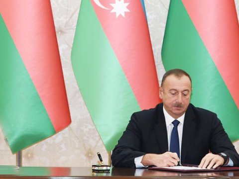 Sosial müavinətlər artırıldı - FƏRMAN