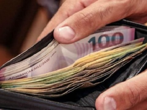 Maaş artımının özəl sektora təsiri - 300 manatdan az əmək haqqı verilməyəcək