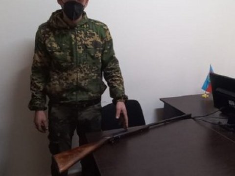 Sakinlərdən sənədsiz ov tüfəngləri götürüldü