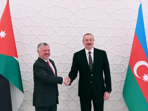 İordaniya kralından Əliyevə TƏBRİK