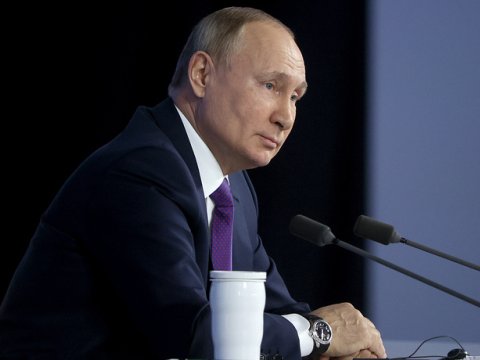 Putin Krımın niyə Rusiyaya “birləşdiyindən” DANIŞDI