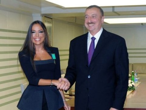 “Ad günün mübarək, əziz ata!” - VİDEO