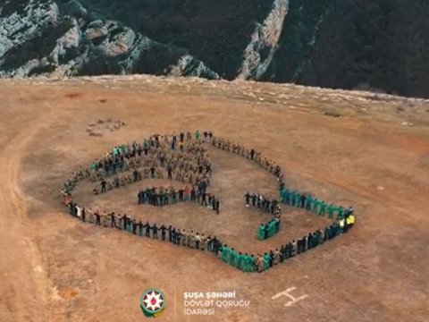 Cıdır düzündə fləşmob - VİDEO