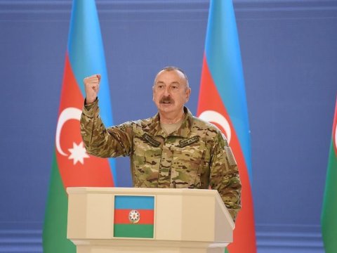 “Bütün azərbaycanlıları təbrik edirəm!” - Tahir Mirkişili