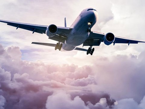 Rusiyadan Bakıya gələn iki nəfər təyyarədə öldü
