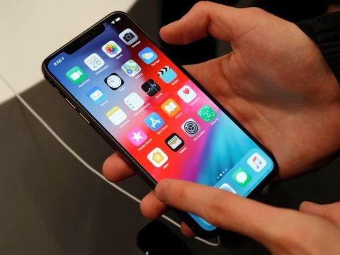 ABŞ-ın Rusiyaya sanksiyaları smartfonların satışına təsir edəcək